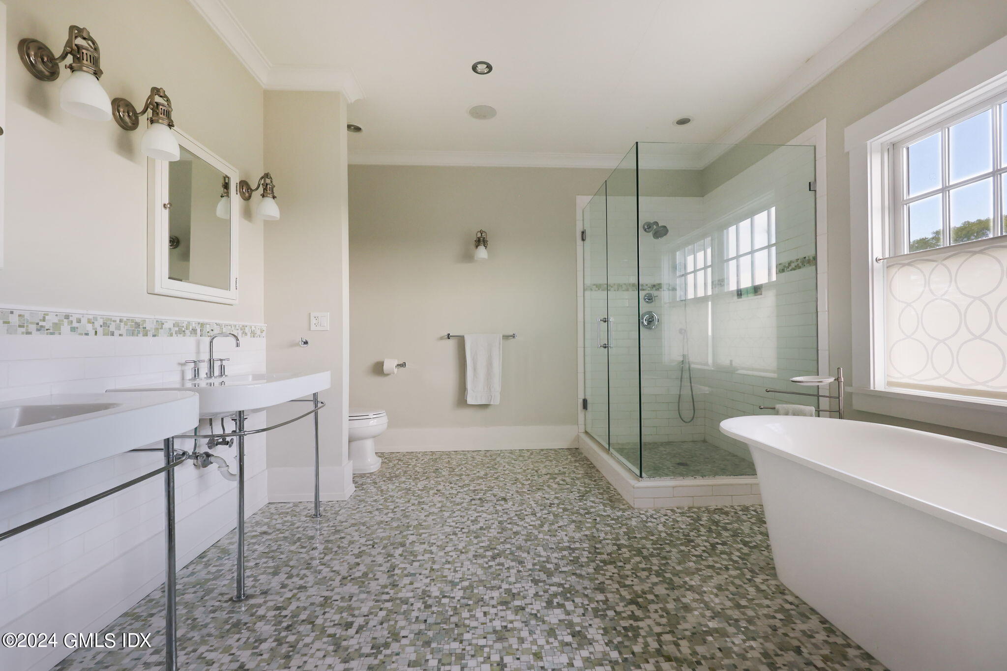 27 Cognewaugh Road Cos Cob, CT 06807 - Photo 15 of 35 47-web-or-mls-27-cognewaugh-rd