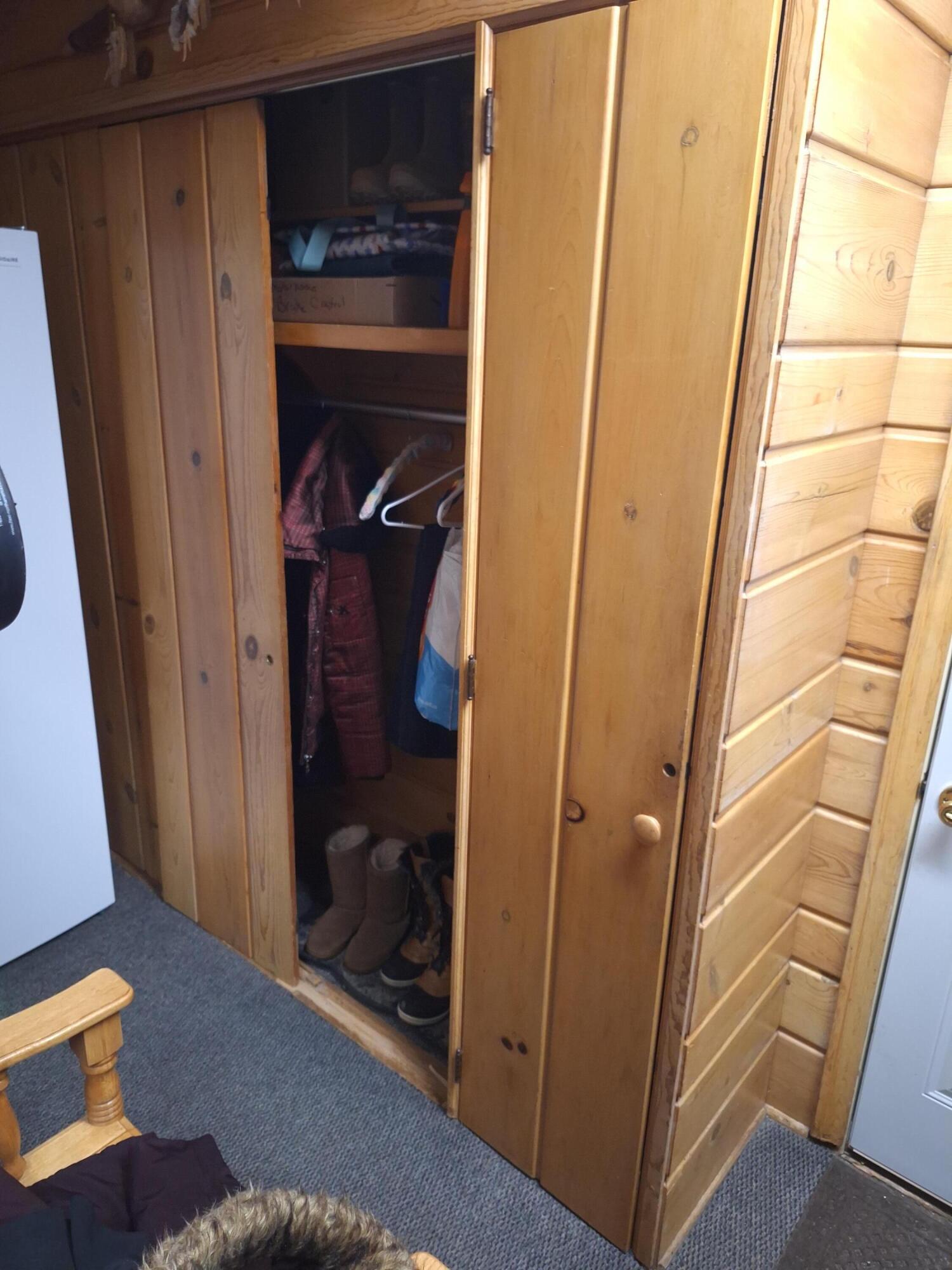 340 West Todd Avenue Reed City, MI 49677 - Photo 15 of 38 IMG_0040