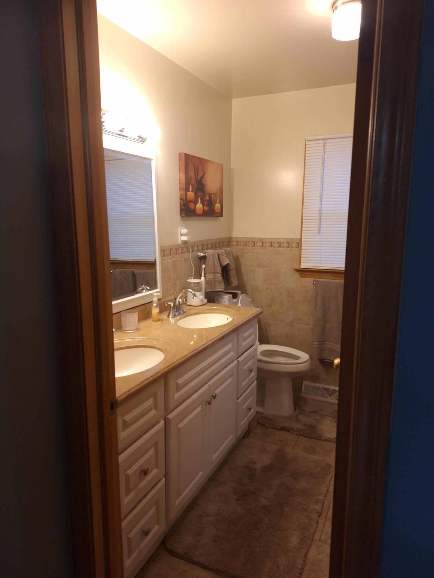 340 West Todd Avenue Reed City, MI 49677 - Photo 24 of 38 IMG_0049