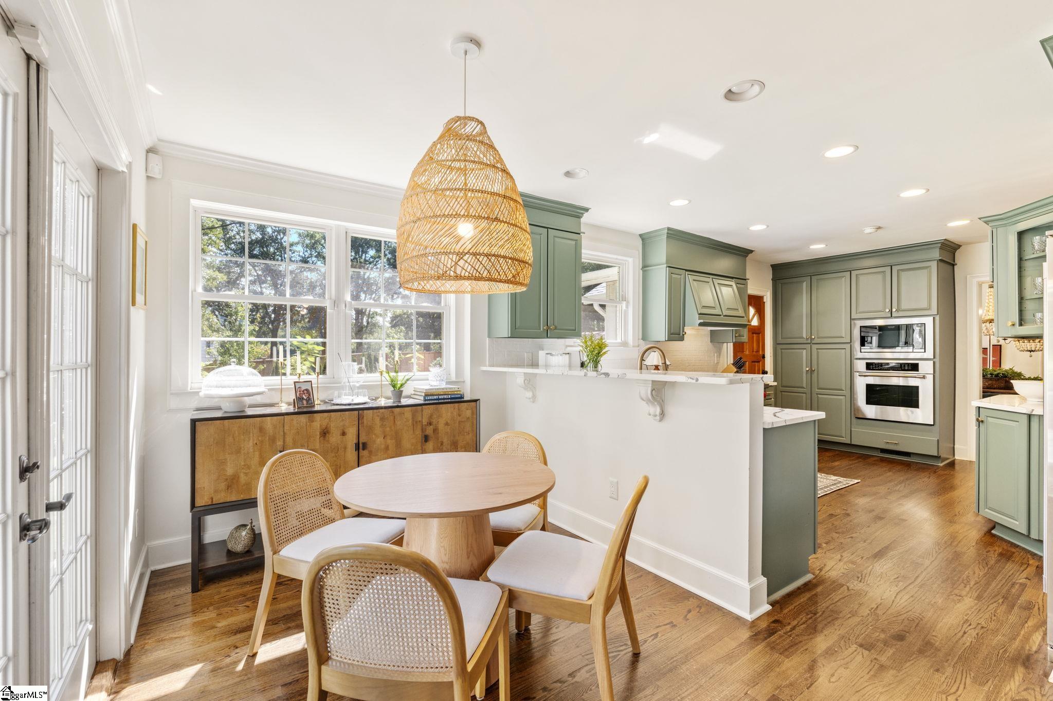 209 Rice Street Greenville, SC 29605 - Photo 16 of 47