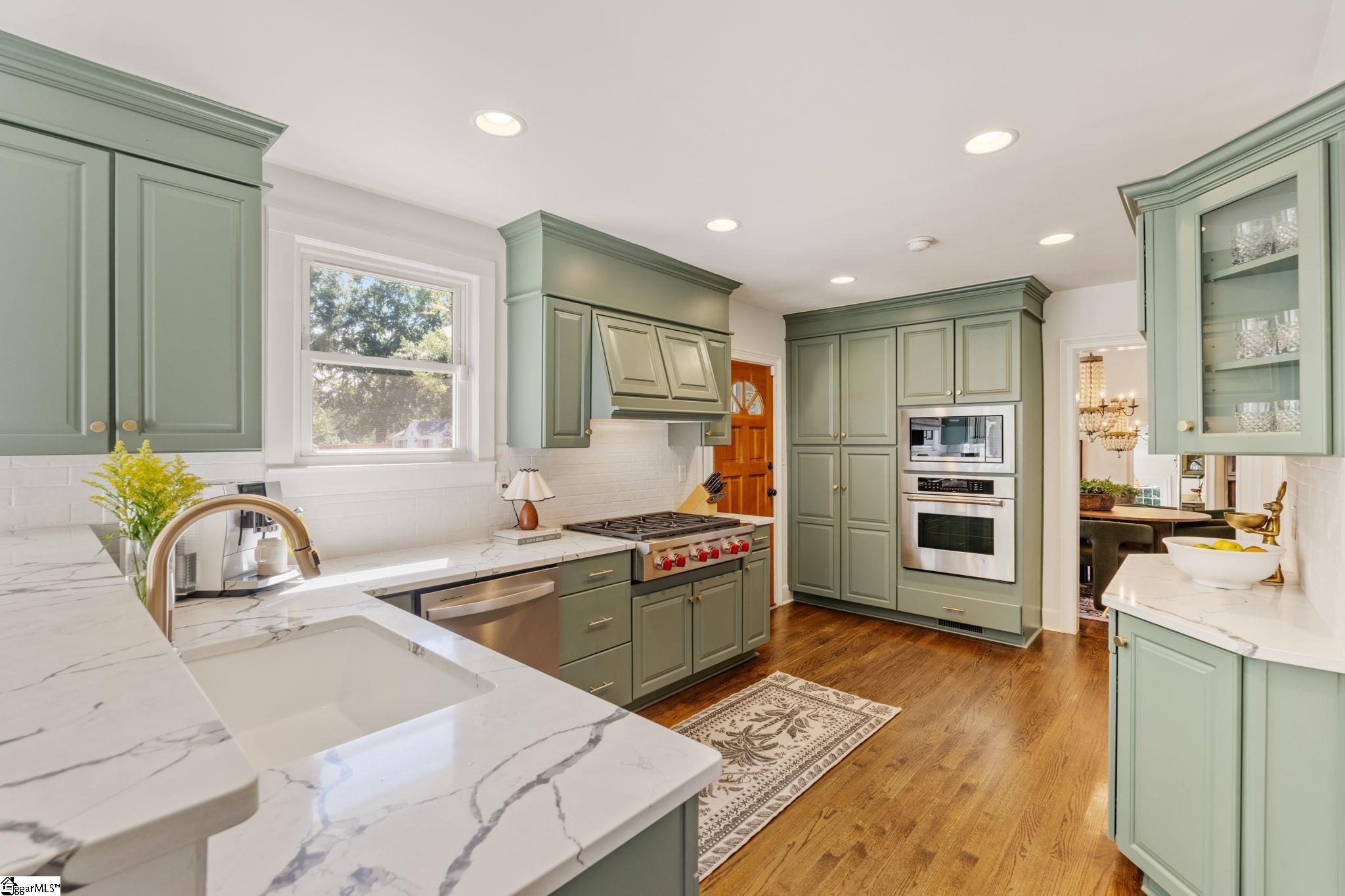 209 Rice Street Greenville, SC 29605 - Photo 18 of 47