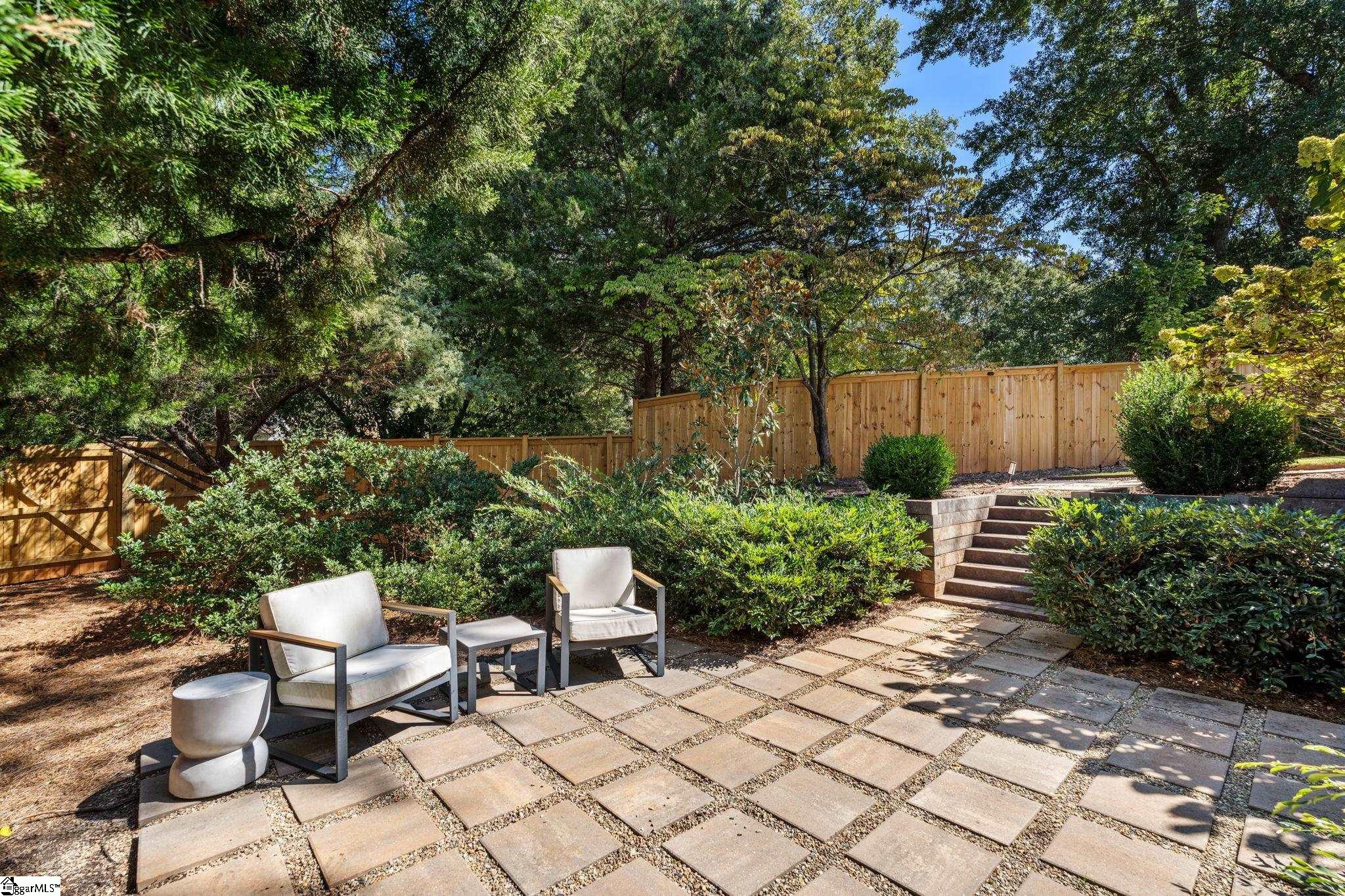 209 Rice Street Greenville, SC 29605 - Photo 32 of 47