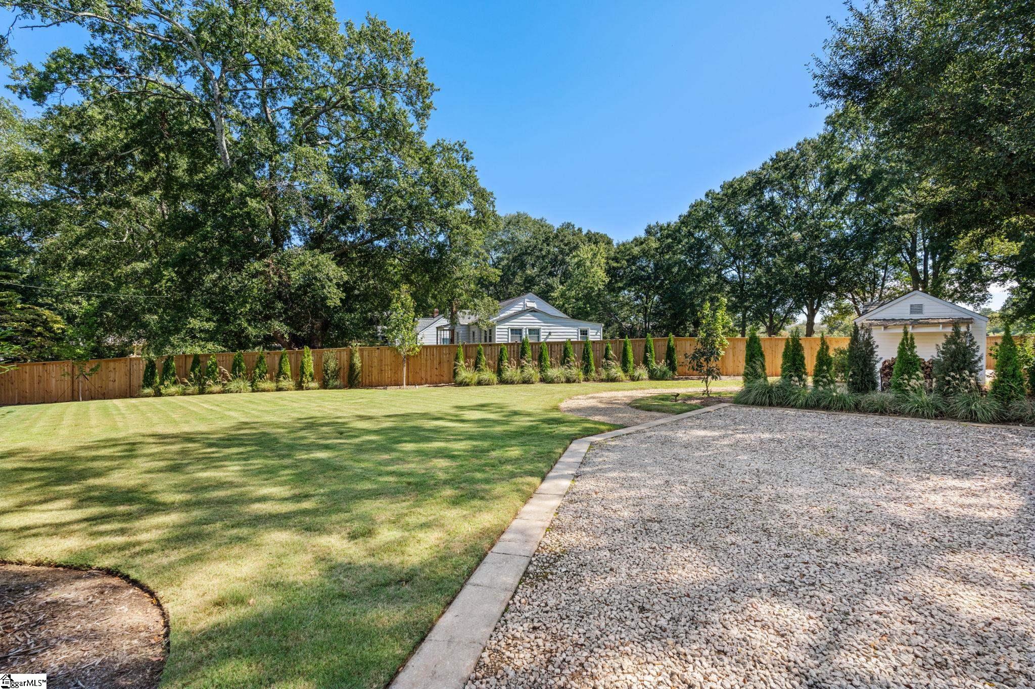 209 Rice Street Greenville, SC 29605 - Photo 36 of 47