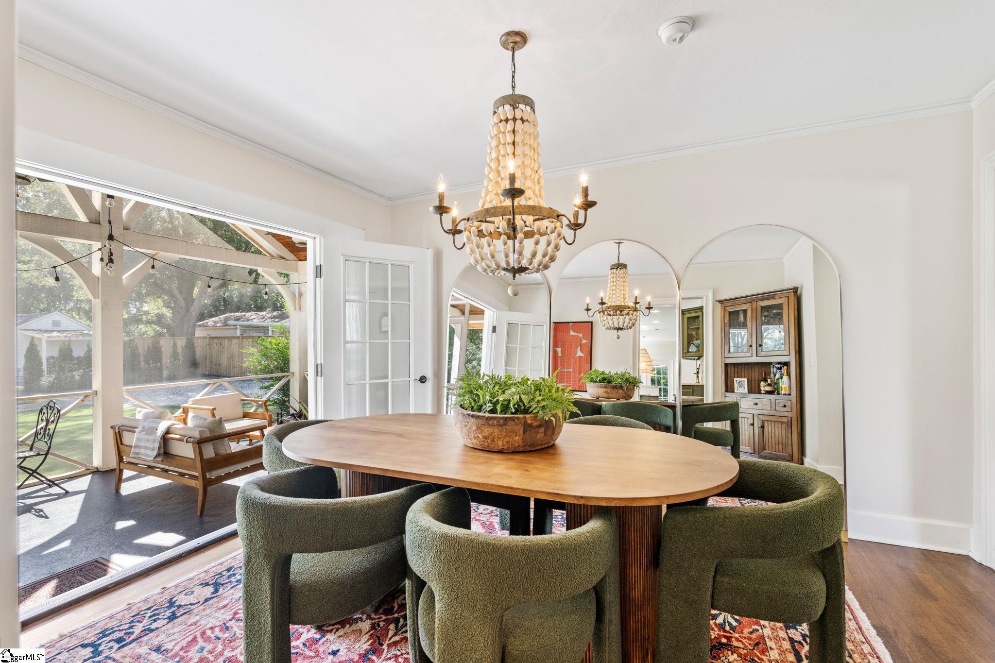 209 Rice Street Greenville, SC 29605 - Photo 6 of 47