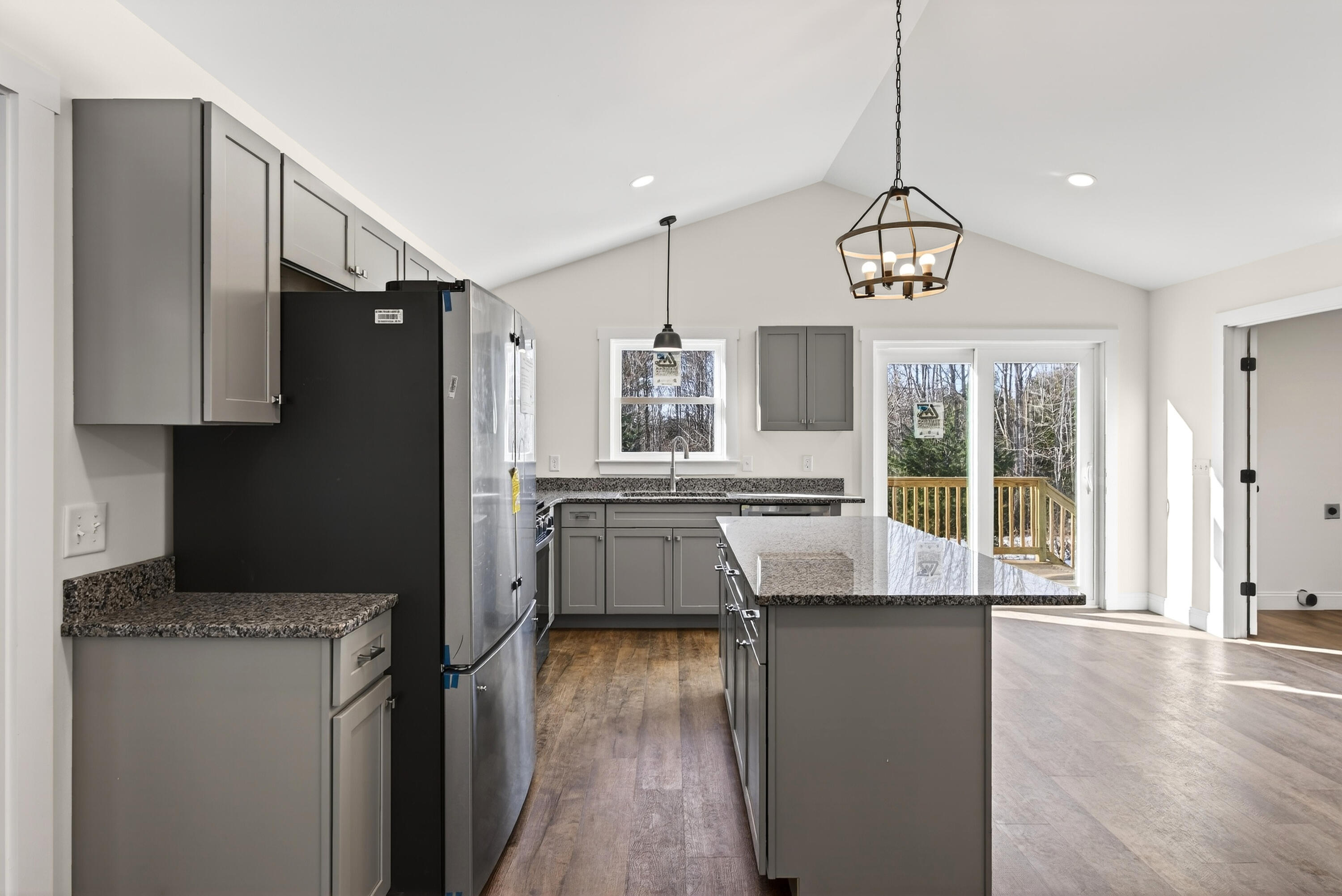 31 Powhatan Road Otisfield, ME 04270 - Photo 12 of 43 Kitchen