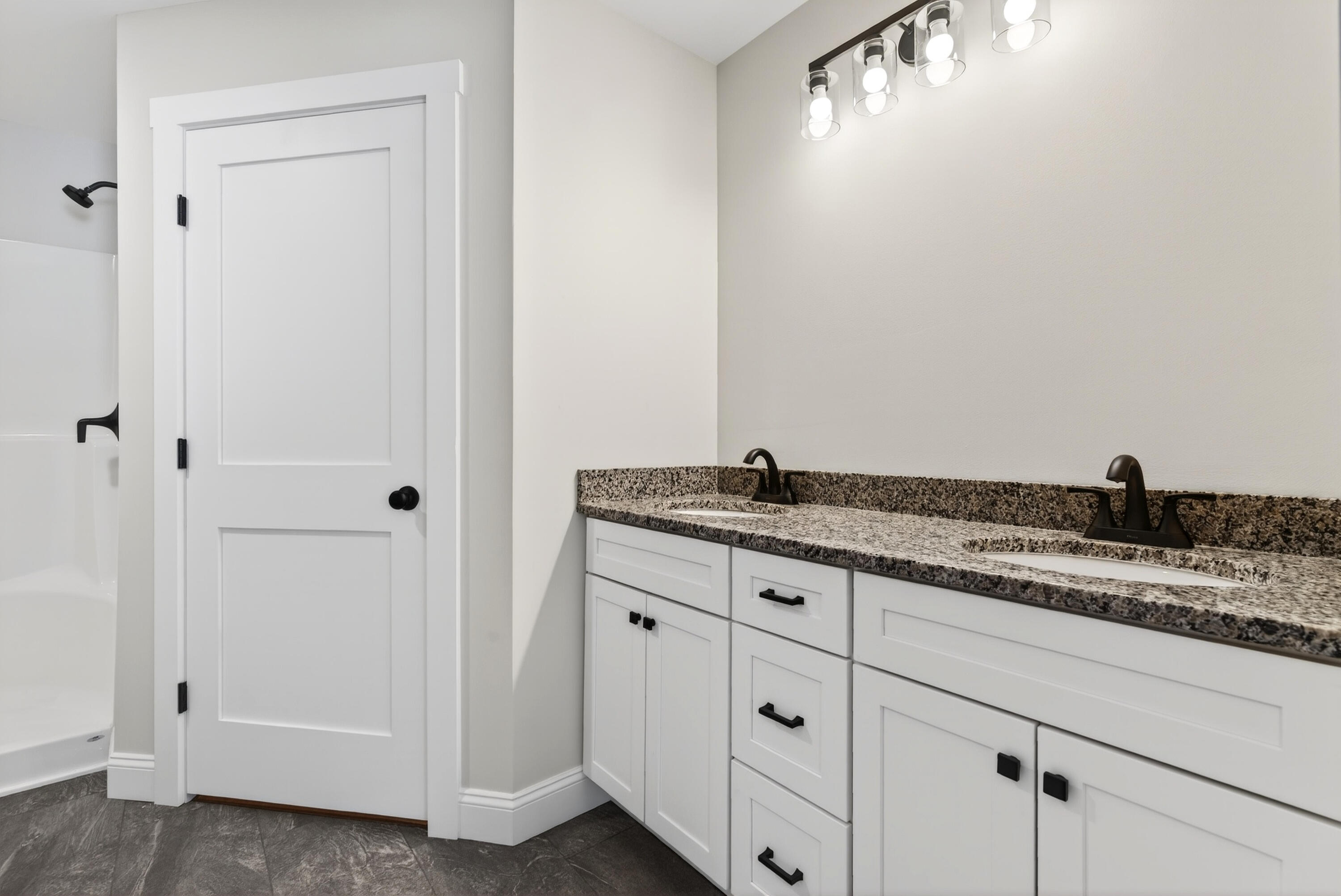 31 Powhatan Road Otisfield, ME 04270 - Photo 28 of 43 Master bathroom