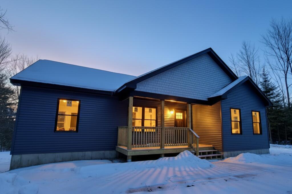 31 Powhatan Road Otisfield, ME 04270 - Photo 10 of 43 Exterior front