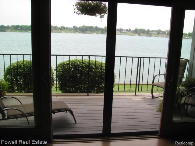1715 River Road, Unit 27 St. Clair, MI 48079 - Photo 15 of 24 Family Room view of the River
