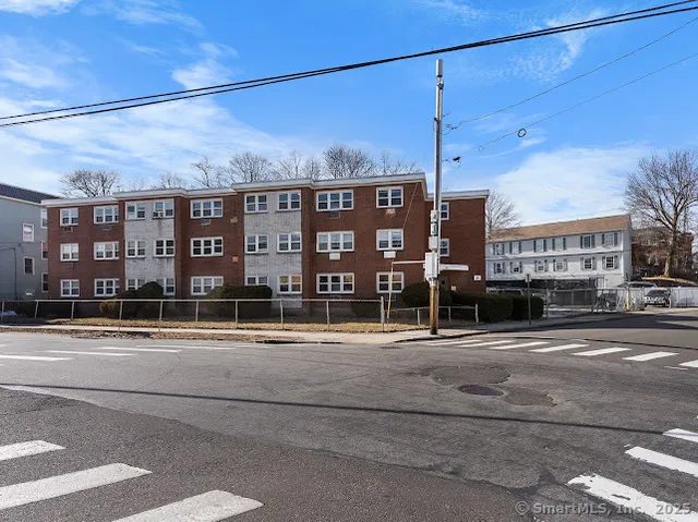 $3,195,000 | 191 Oak Street, Bridgeport, CT 06604