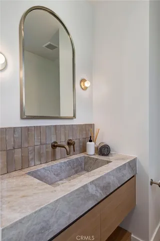 $3,199,000 | 622 1st Place, Hermosa Beach, CA 90254