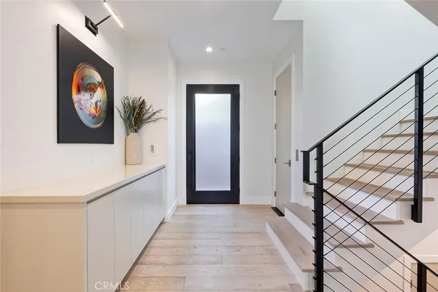 $3,199,000 | 622 1st Place, Hermosa Beach, CA 90254