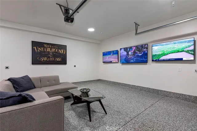 $3,199,000 | 622 1st Place, Hermosa Beach, CA 90254