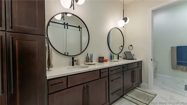 $775,000 | 1035 Topsider Lane, Unit 516, Osage Beach, MO 65065