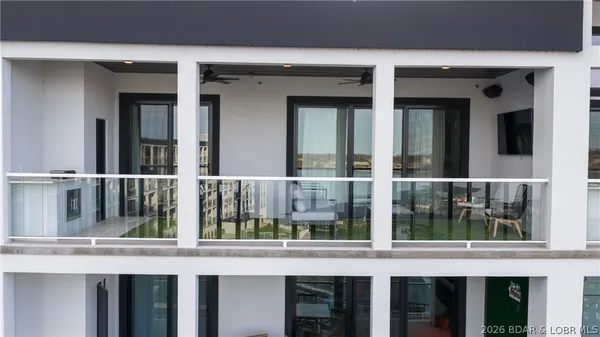$775,000 | 1035 Topsider Lane, Unit 516, Osage Beach, MO 65065