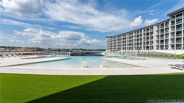 $775,000 | 1035 Topsider Lane, Unit 516, Osage Beach, MO 65065