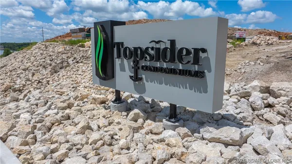 $775,000 | 1035 Topsider Lane, Unit 516, Osage Beach, MO 65065