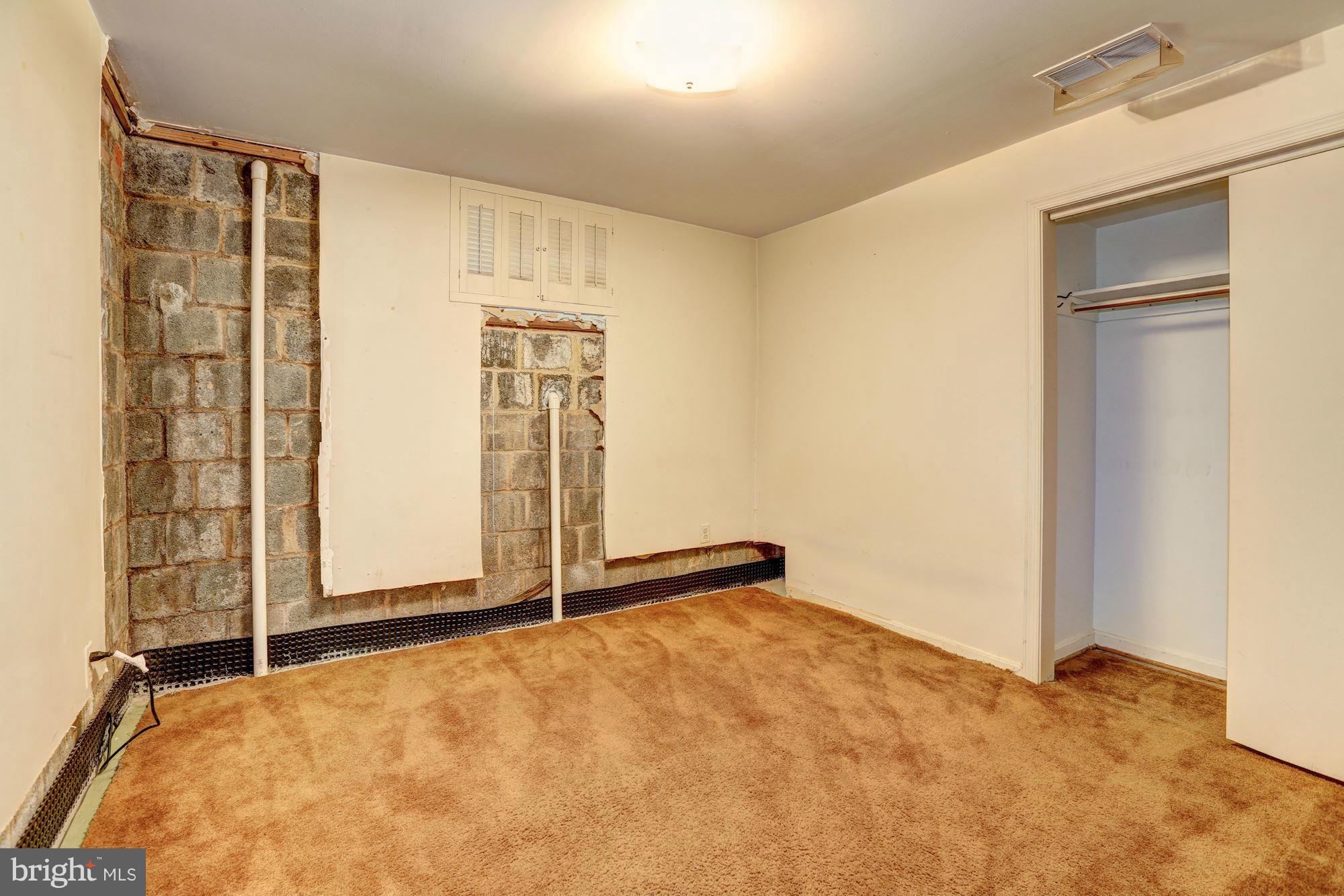8600 Sundale Drive Silver Spring, MD 20910 - Photo 21 of 28 Lower Level Guest Room