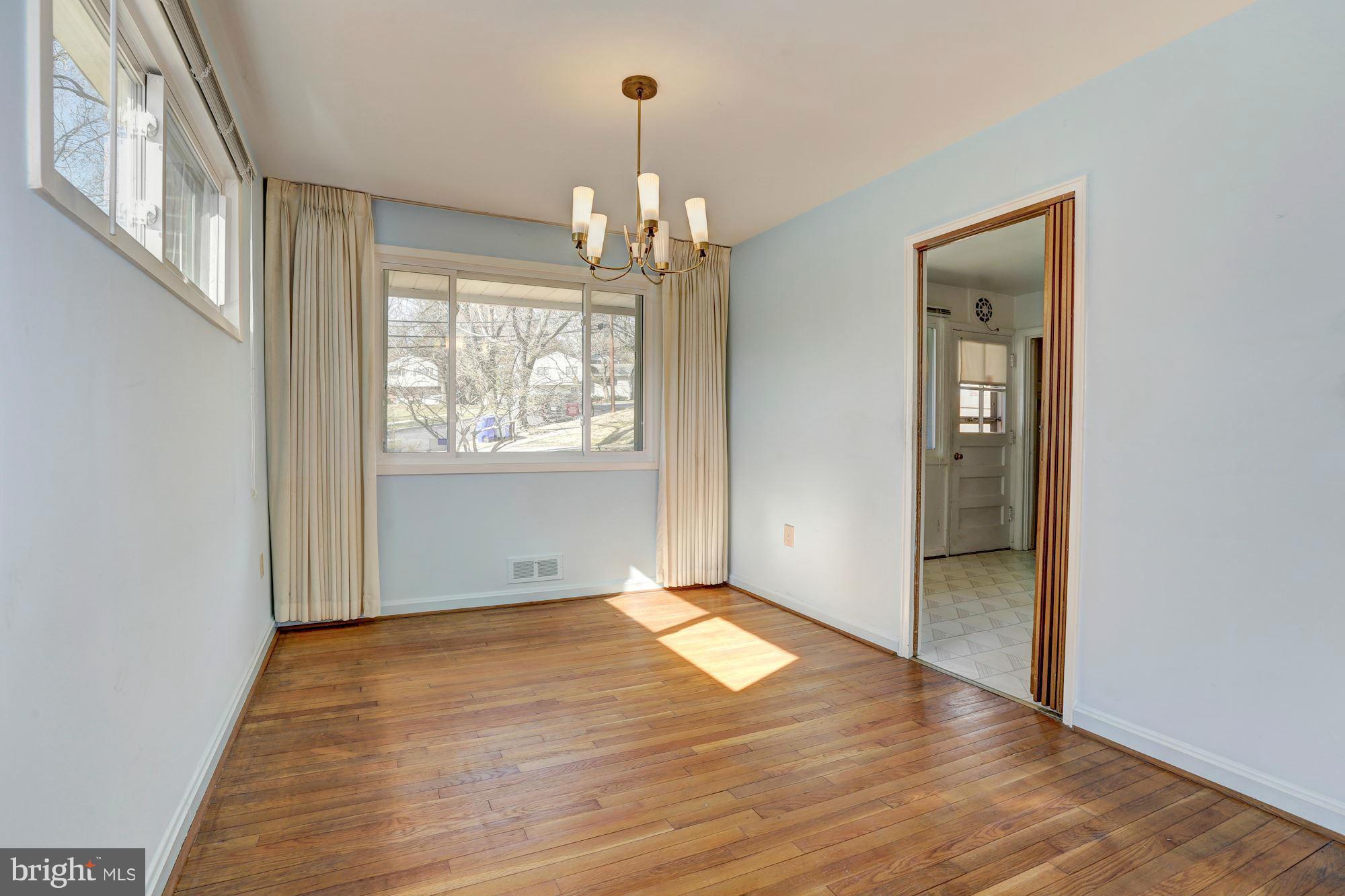 8600 Sundale Drive Silver Spring, MD 20910 - Photo 7 of 28 Dining Room