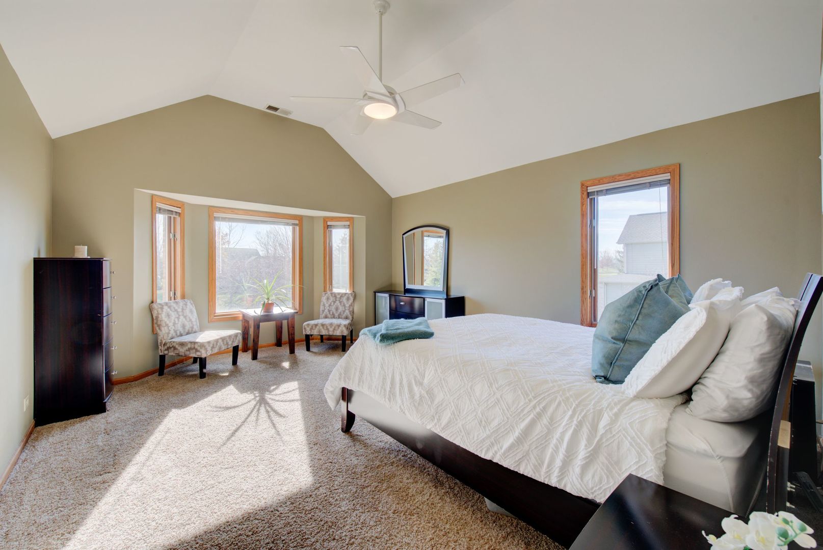 2208 Crystal Circle Crystal Lake, IL 60012 - Photo 26 of 55