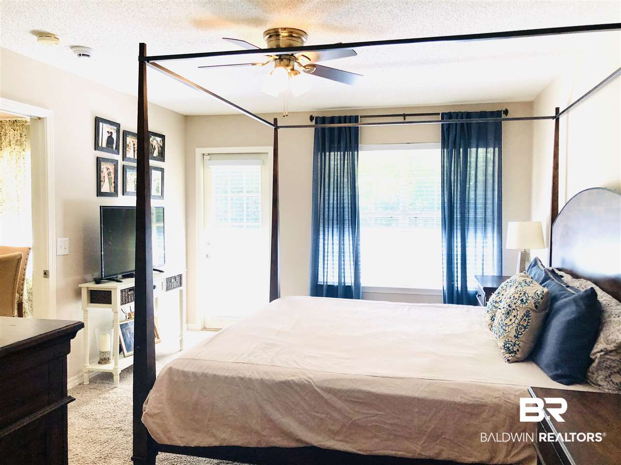 23975 Raynagua Boulevard Loxley, AL 36551 - Photo 15 of 41 Master Bedroom