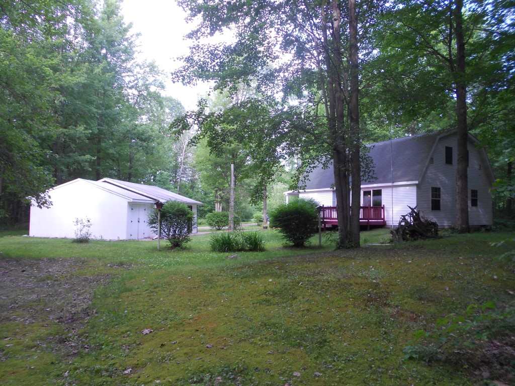 3140 South East County Line Road Shepherd, MI 48883 - Photo 2 of 38 1848769-1.JPG