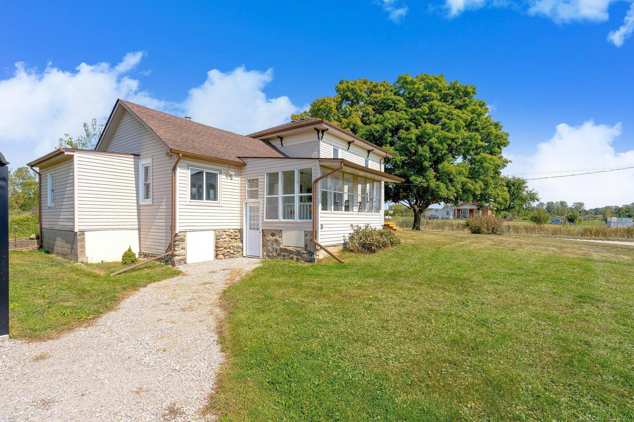 1617 Sperry Road Allenton, MI 48002 - Photo 7 of 39 50155301-cad432e0-110b-4aaf-9aca-475dcfc16f64.JPG