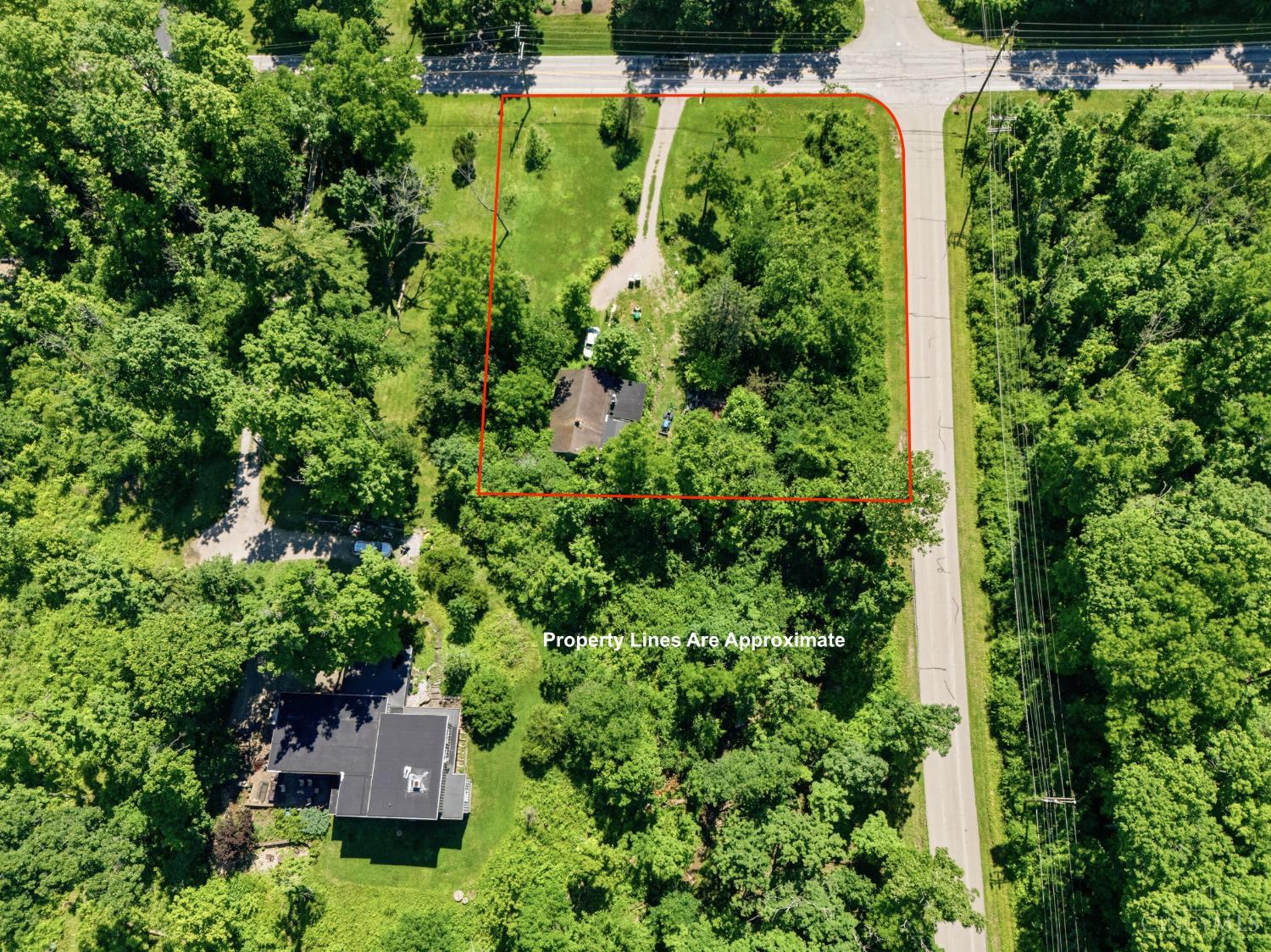 7255 Drake Road Cincinnati, OH 45243 - Photo 1 of 11