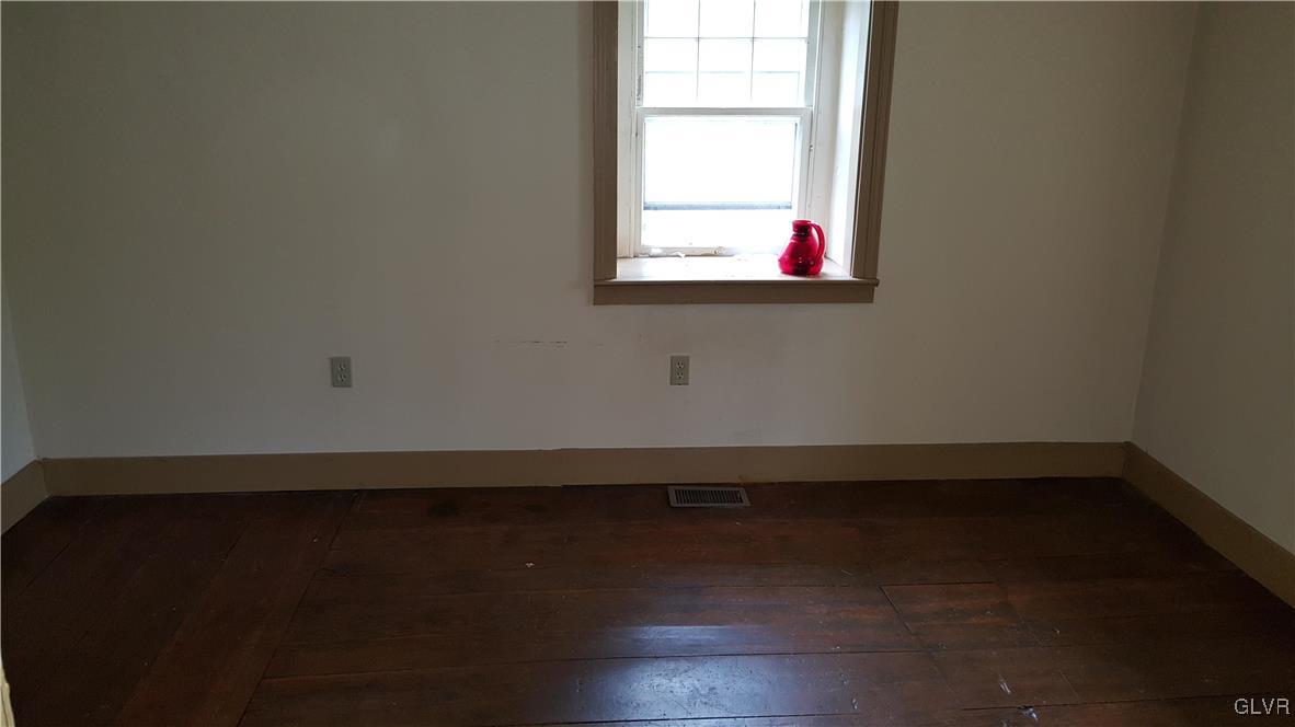 3744 Church View Road Zionsville, PA 18092 - Photo 17 of 39 Gallery Image 17
