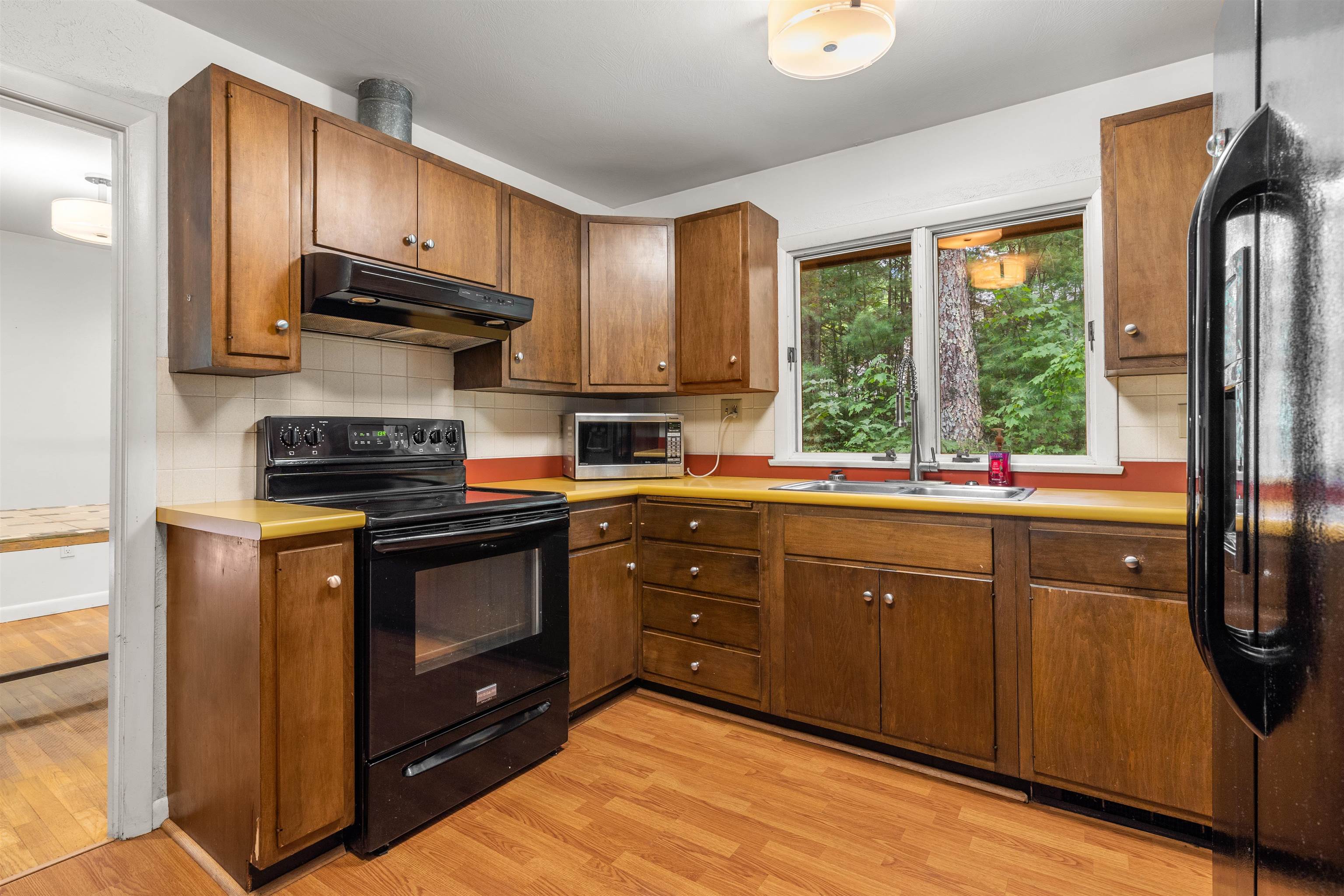 34 Truell Road Hollis, NH 03049 - Photo 8 of 38