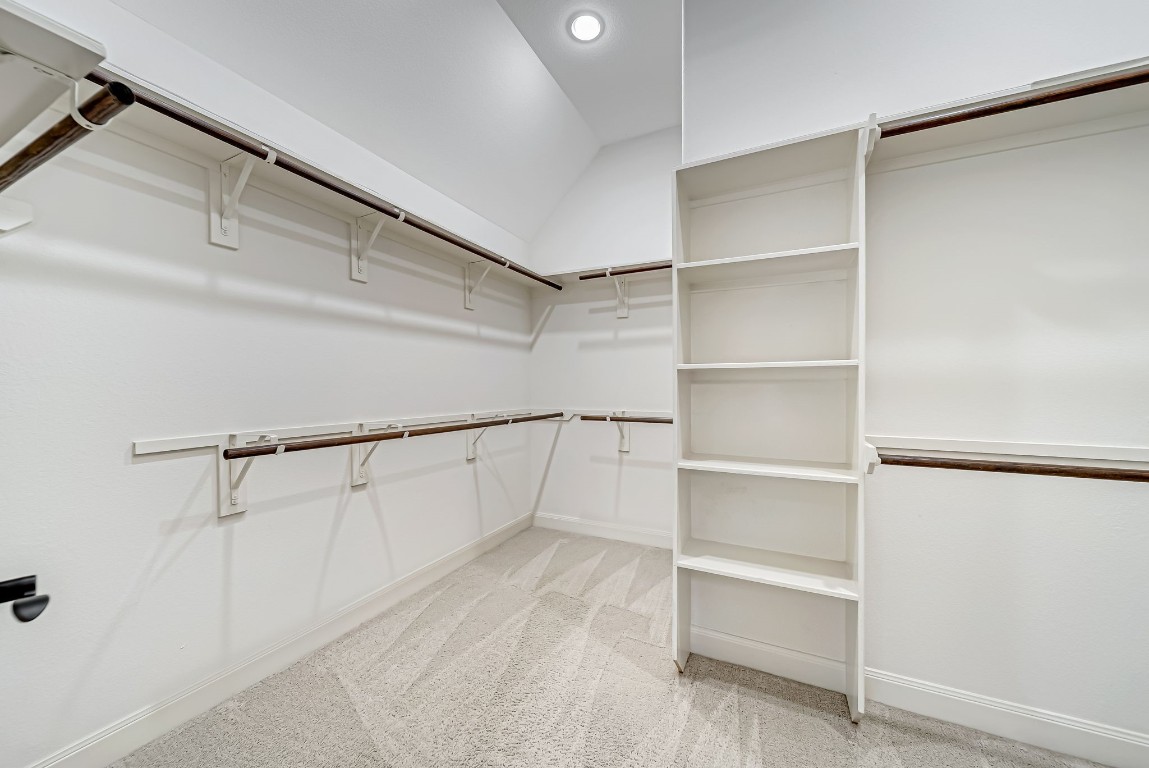 94 Herons Flight Place Spring, TX 77389 - Photo 25 of 33 Closet