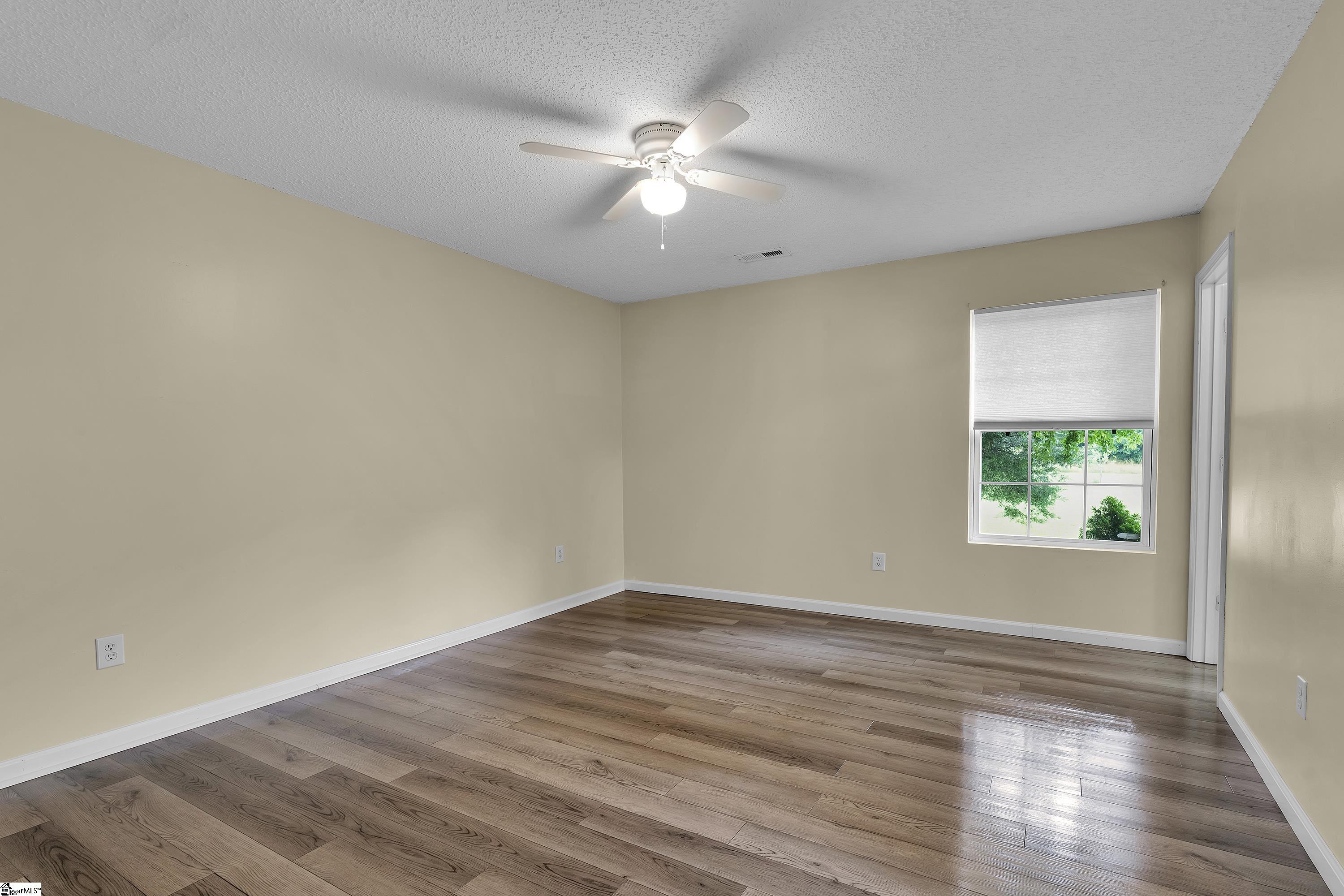 3160 Milam Road Clinton, SC 29325 - Photo 13 of 27