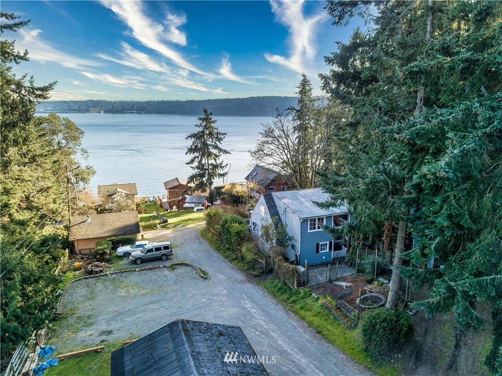 13909 Southwest Pohl Road Vashon, WA 98070 - Photo 21 of 24 a house view with a garden space