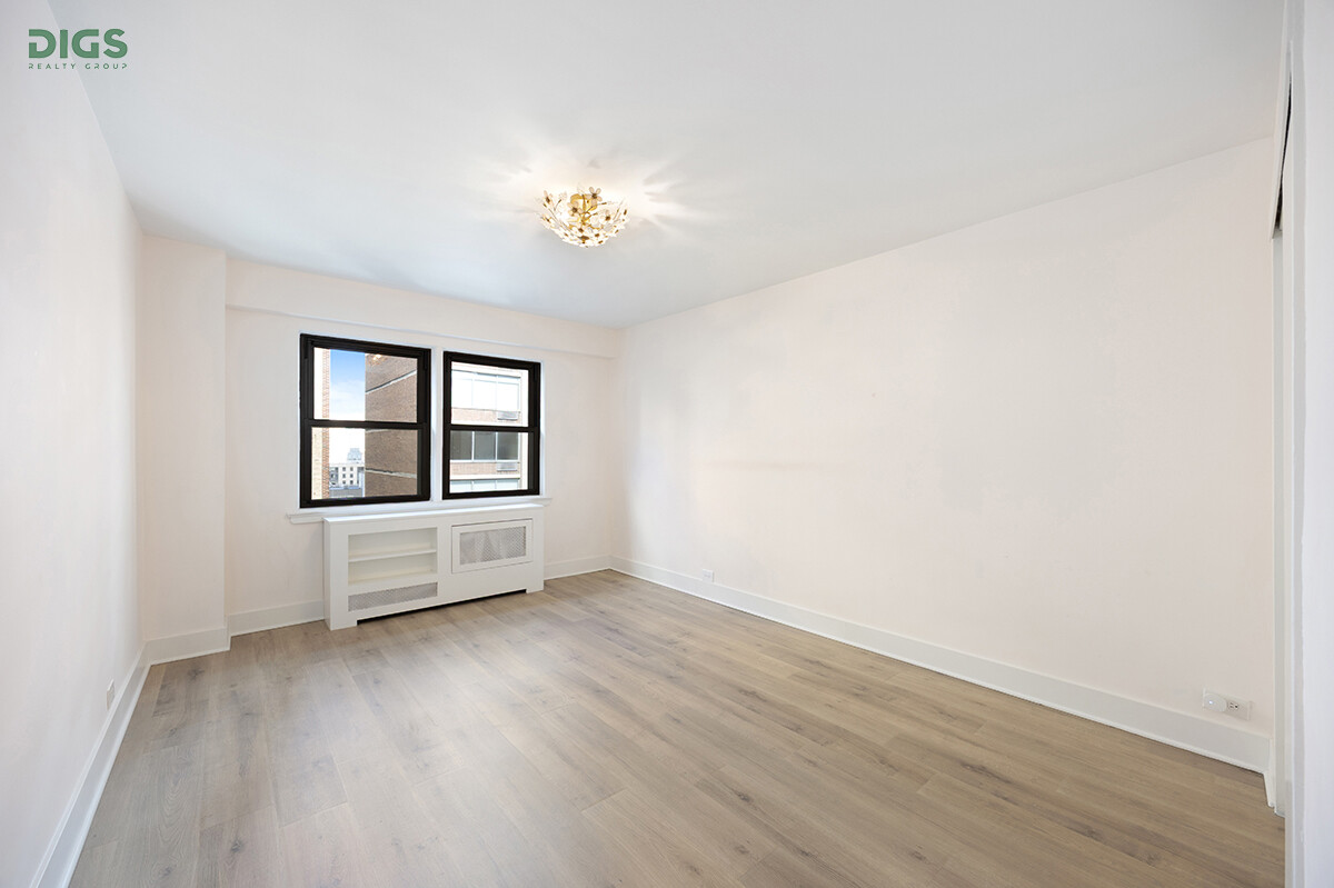 411 East 57th Street, Unit 16D Manhattan, NY 10022 - Photo 10 of 12