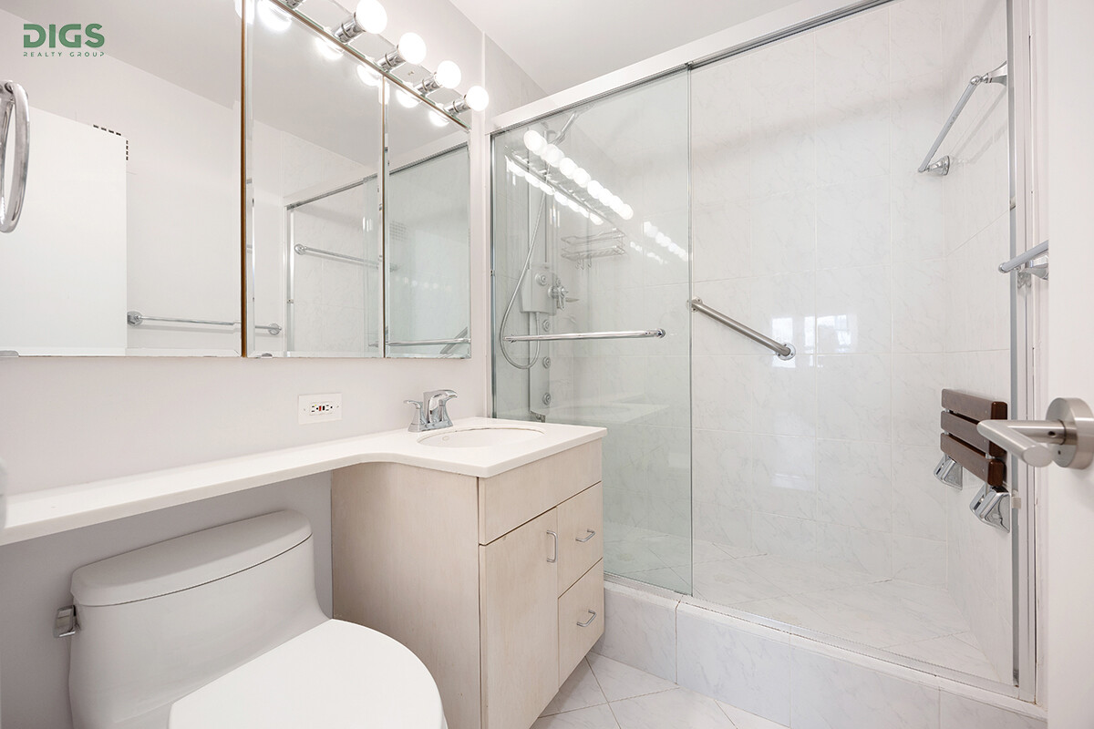 411 East 57th Street, Unit 16D Manhattan, NY 10022 - Photo 7 of 12