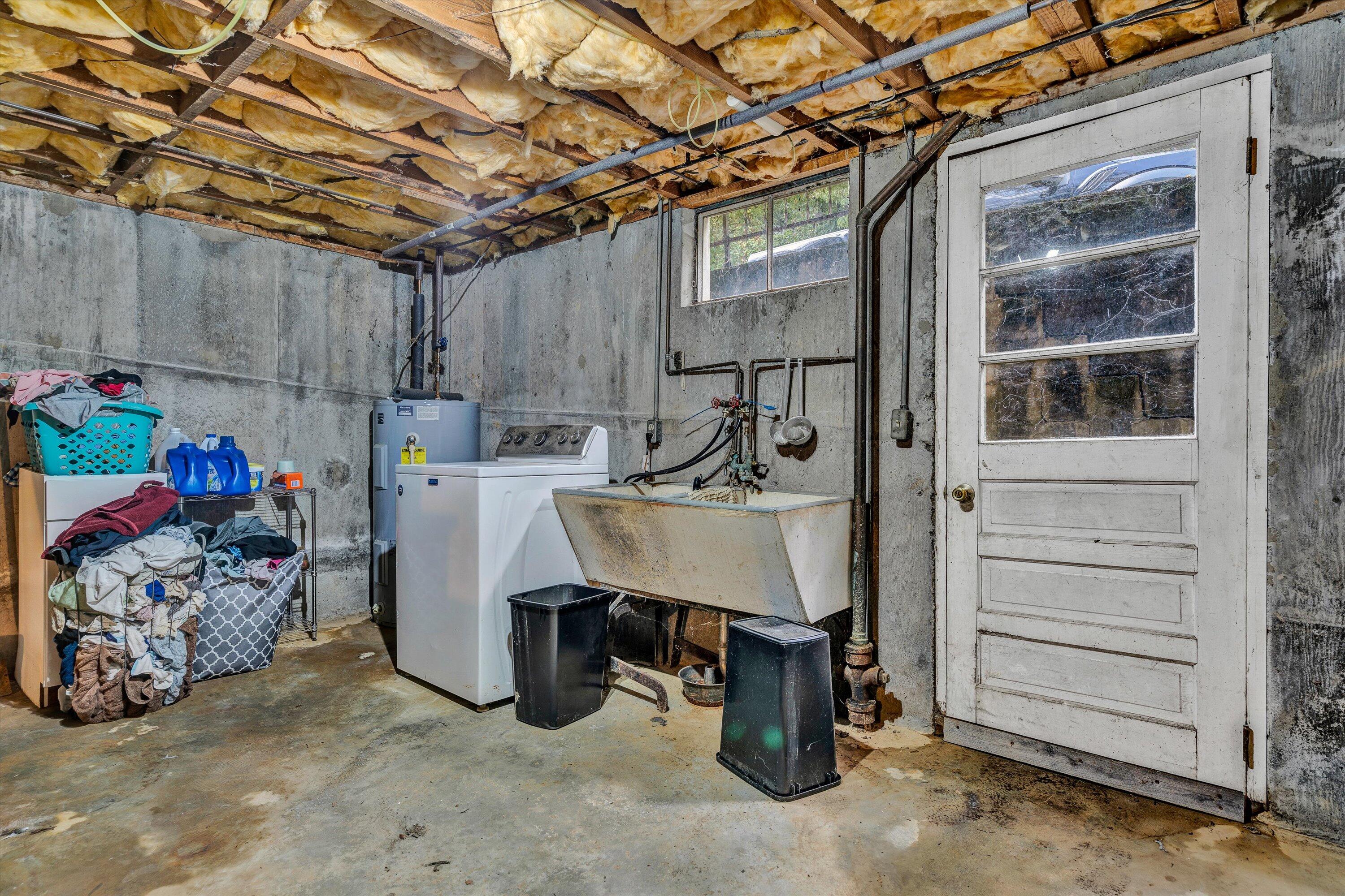 2433 Camp Jaycee Road Blue Ridge, VA 24064 - Photo 20 of 27 20-DSC05849