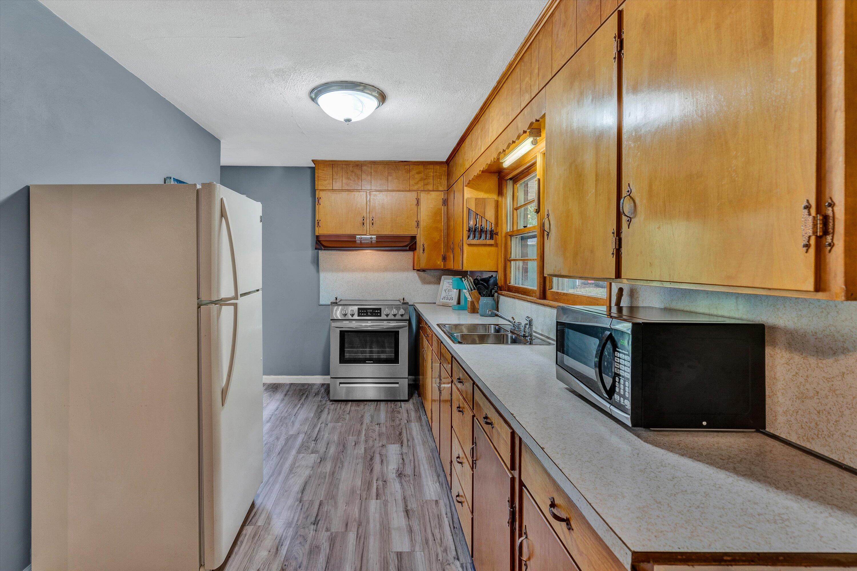 2433 Camp Jaycee Road Blue Ridge, VA 24064 - Photo 7 of 27 07-DSC05807