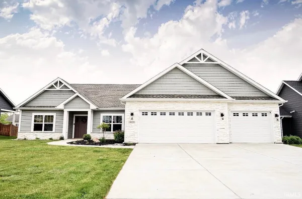 $455,000 | 1079 Chesapeake Cv Drive, Lafayette, IN 47909