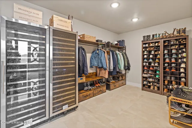 $2,350,000 | 551 Patriots Dr Street, St. Maries, ID 83861