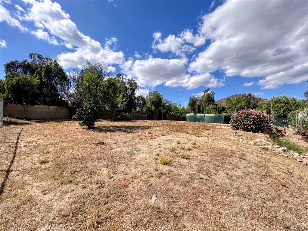 28205 El Toro Road Lake Elsinore, CA 92532 - Photo 27 of 34