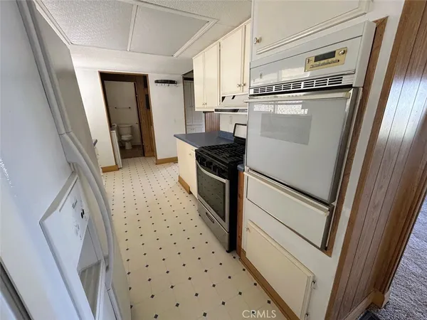 $2,500 | 28205 El Toro Road, Lake Elsinore, CA 92532