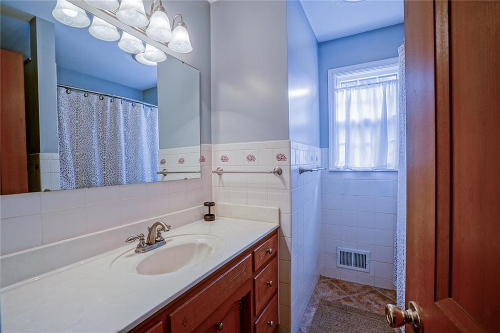 6539 Finchley Road Indianapolis, IN 46250 - Photo 26 of 47 Gallery Image 26