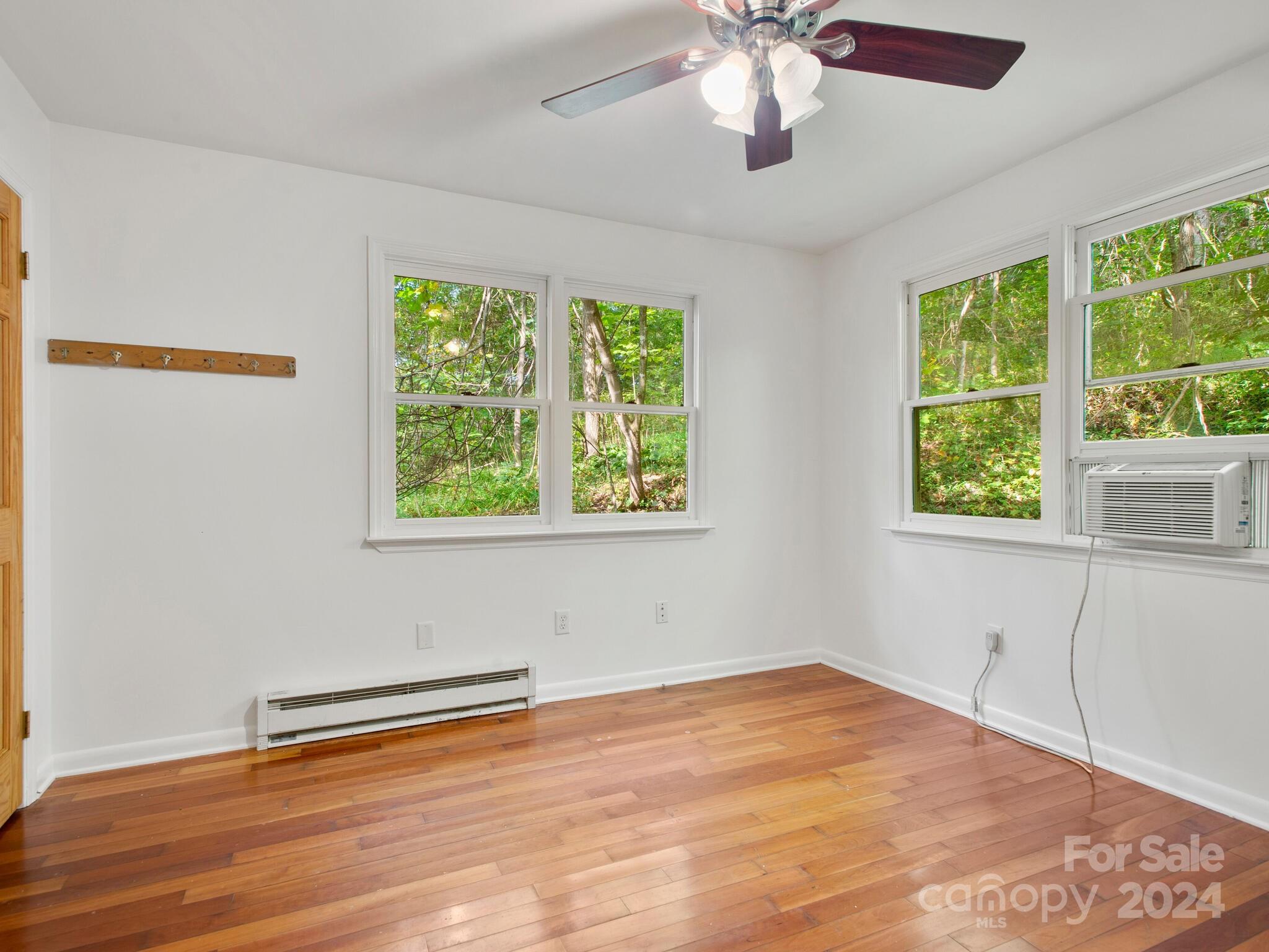 42 Maple Springs Road Asheville, NC 28805 - Photo 26 of 33 Gallery Image 26