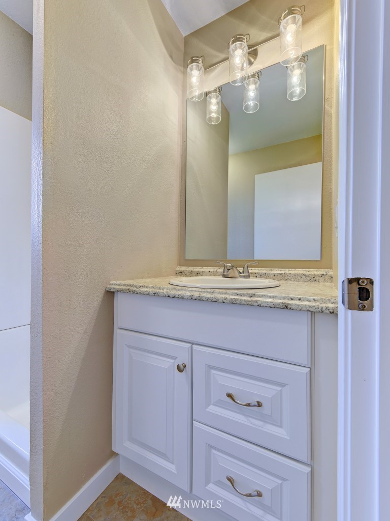 201 Conger Street Aberdeen, WA 98520 - Photo 10 of 23