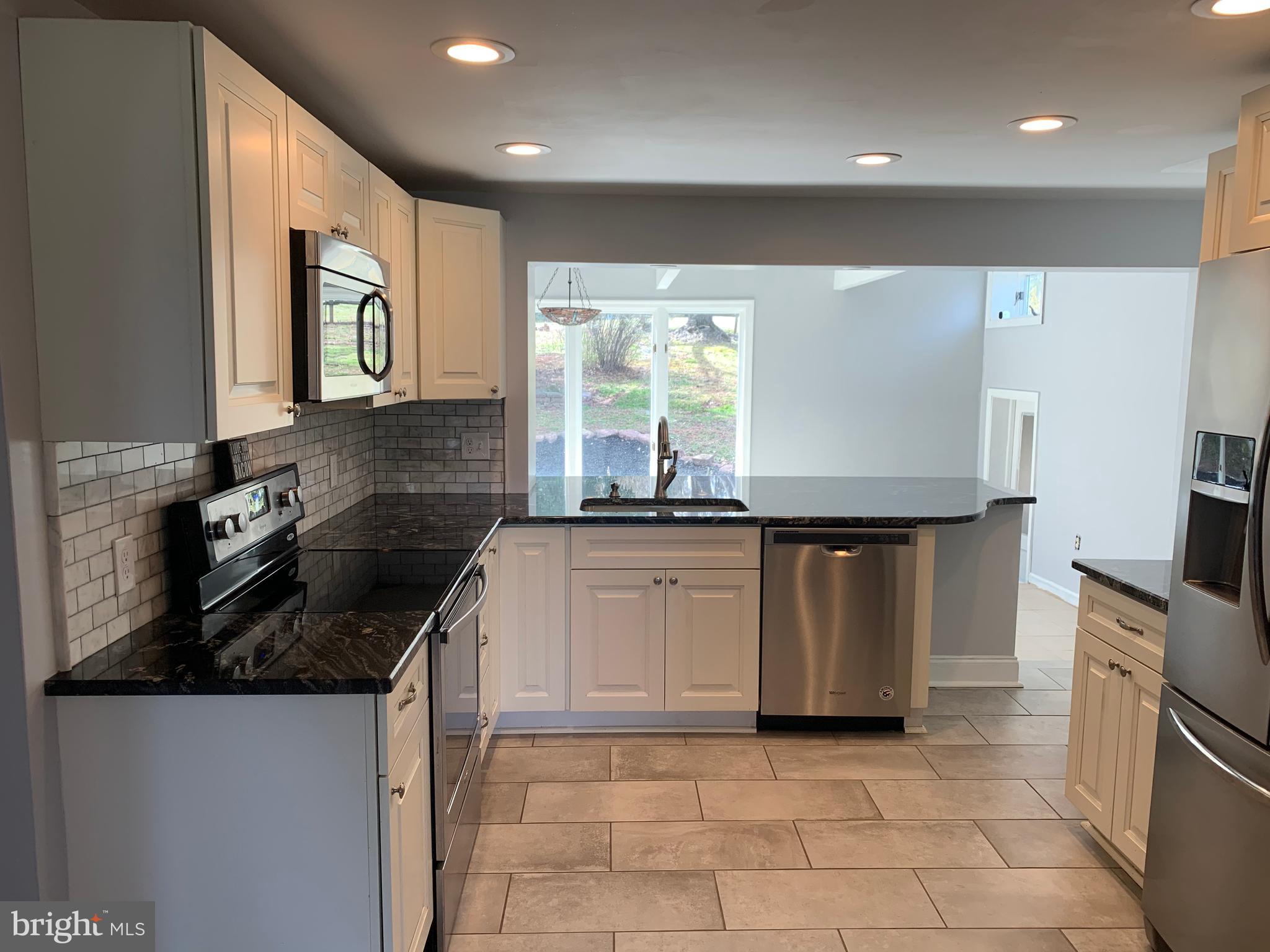 20 Keen Road Spring City, PA 19475 - Photo 3 of 25