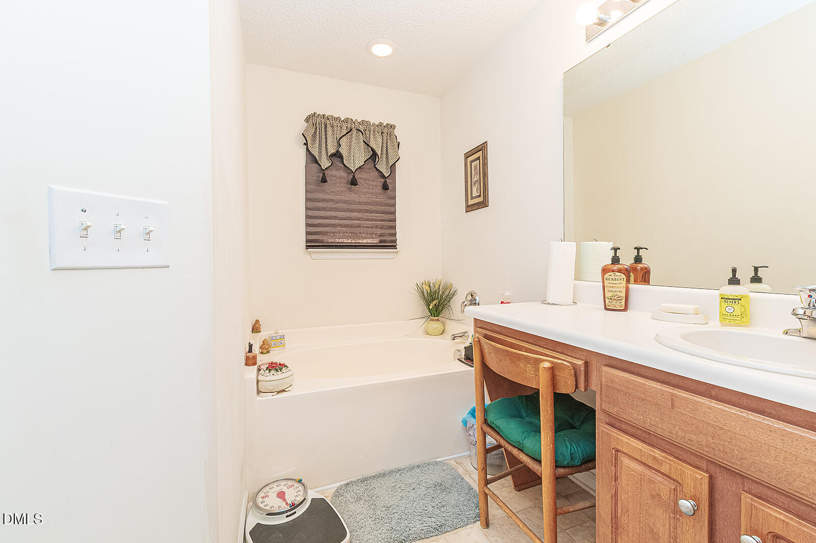 5214 Interlock Drive Raleigh, NC 27610 - Photo 24 of 30 5214interlockdrive-_cammelhurse_cammelsp