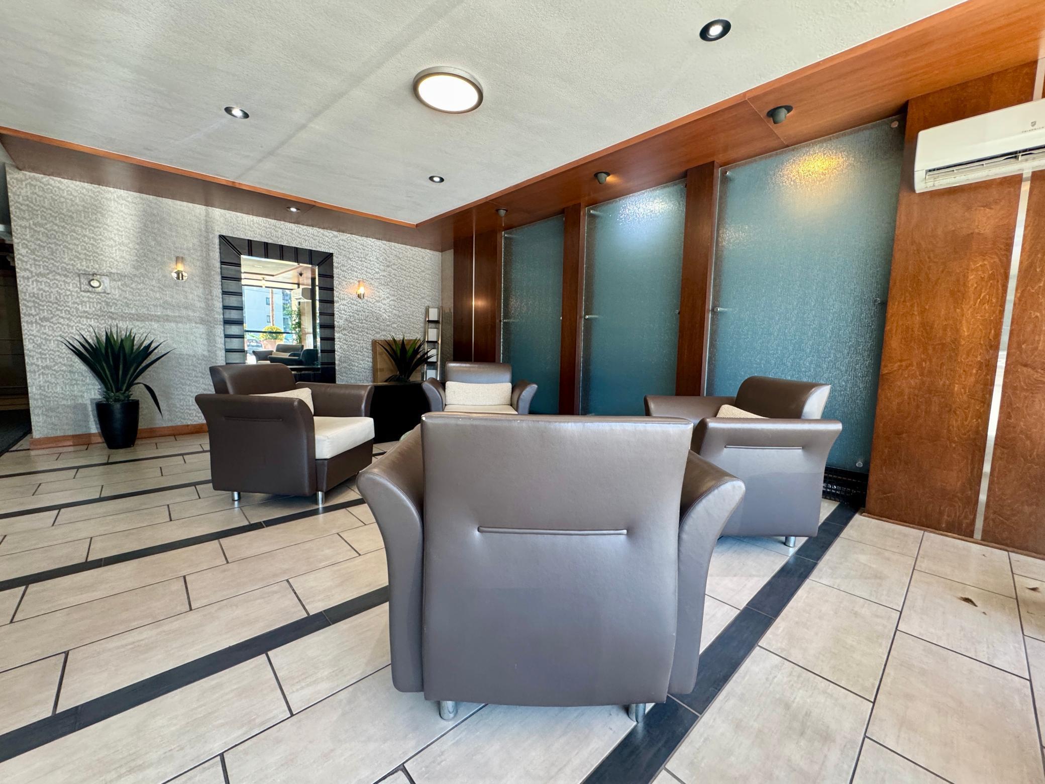 3150 Excelsior Boulevard, Unit 211 Minneapolis, MN 55416 - Photo 25 of 27