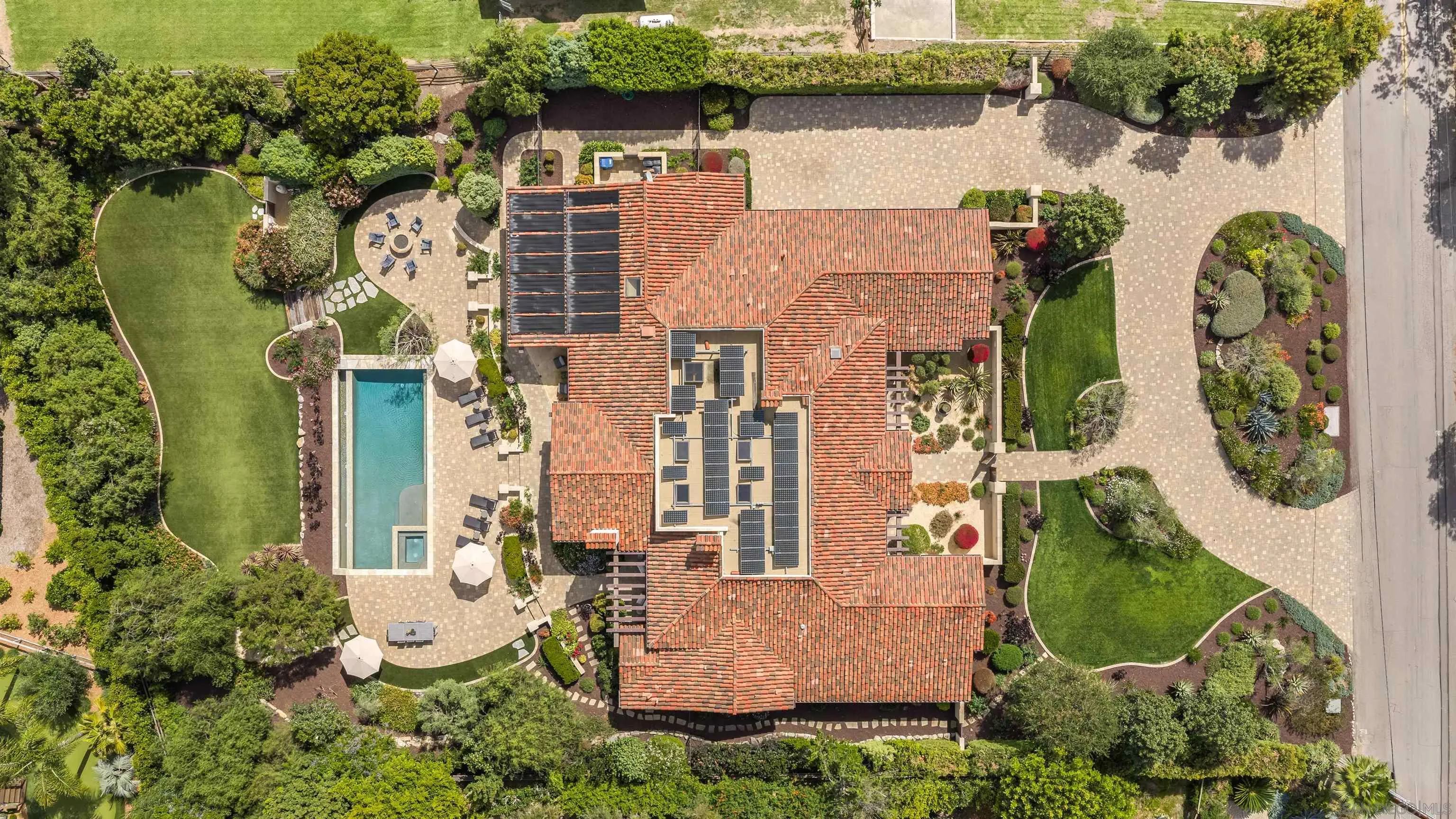 6336 El Sicomoro Rancho Santa Fe, CA 92067 - Photo 12 of 57
