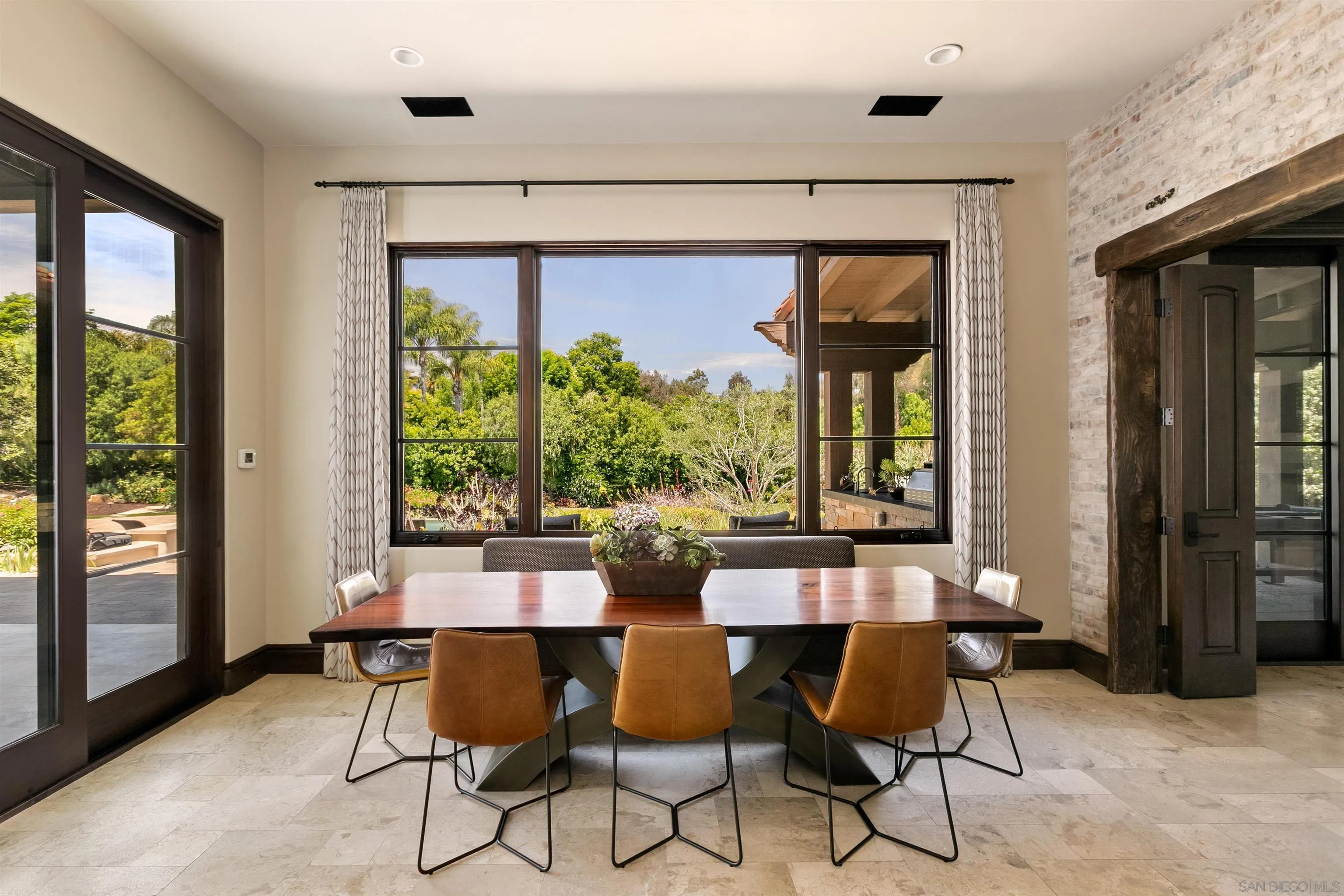 6336 El Sicomoro Rancho Santa Fe, CA 92067 - Photo 26 of 57