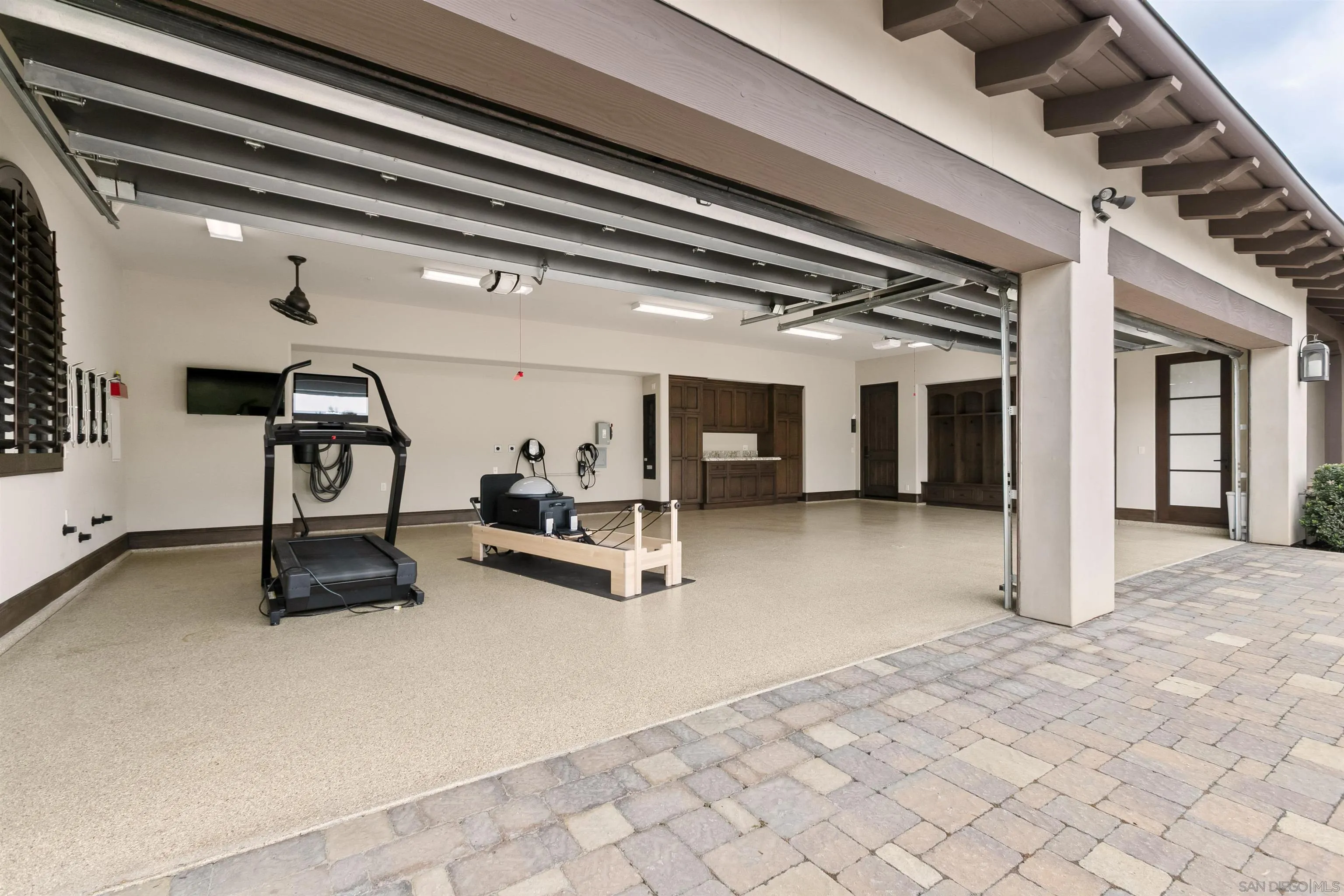 6336 El Sicomoro Rancho Santa Fe, CA 92067 - Photo 42 of 57