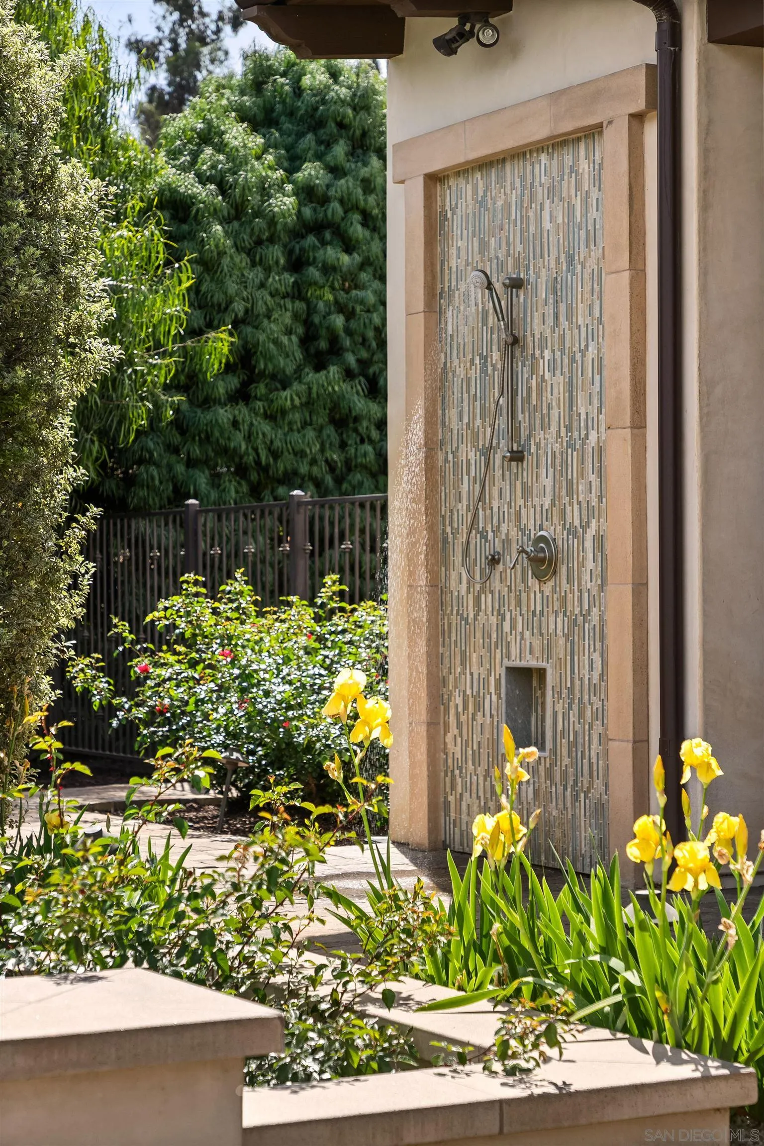 6336 El Sicomoro Rancho Santa Fe, CA 92067 - Photo 10 of 57